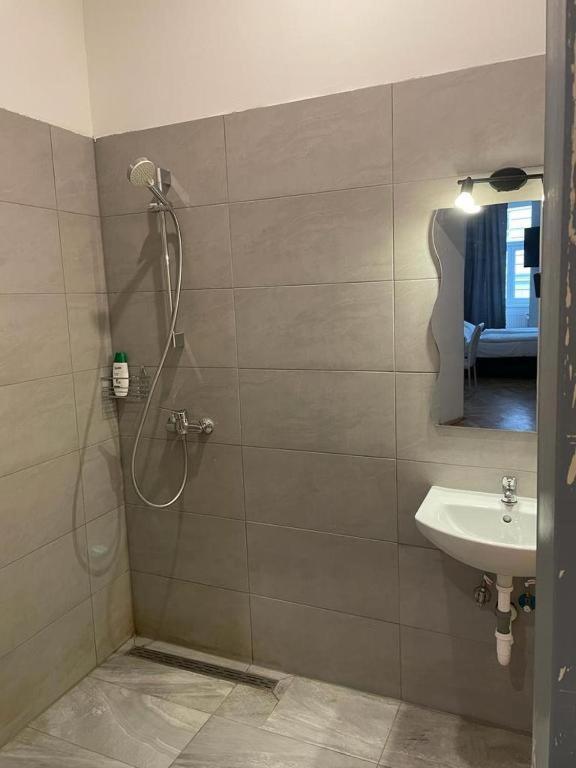 Easybook-In Hotel Wenen Buitenkant foto